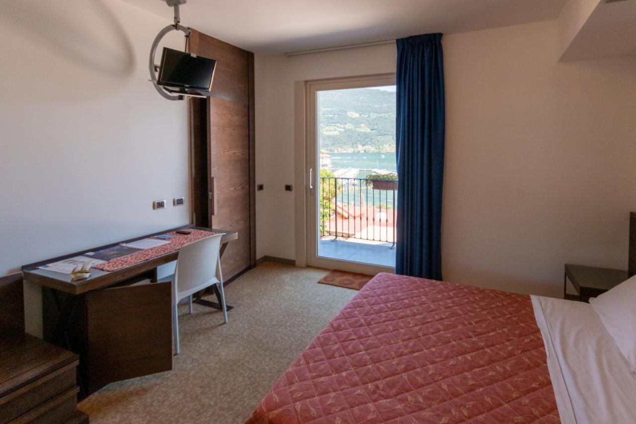 Del Rosmunda Hotel Clusane